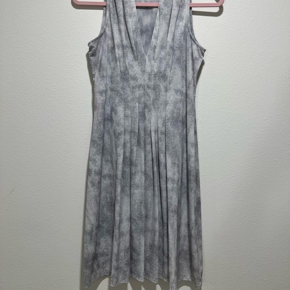 Catherine Dress, size S, gray and white